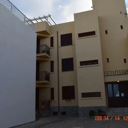 Vacanze Feriehus Favignana